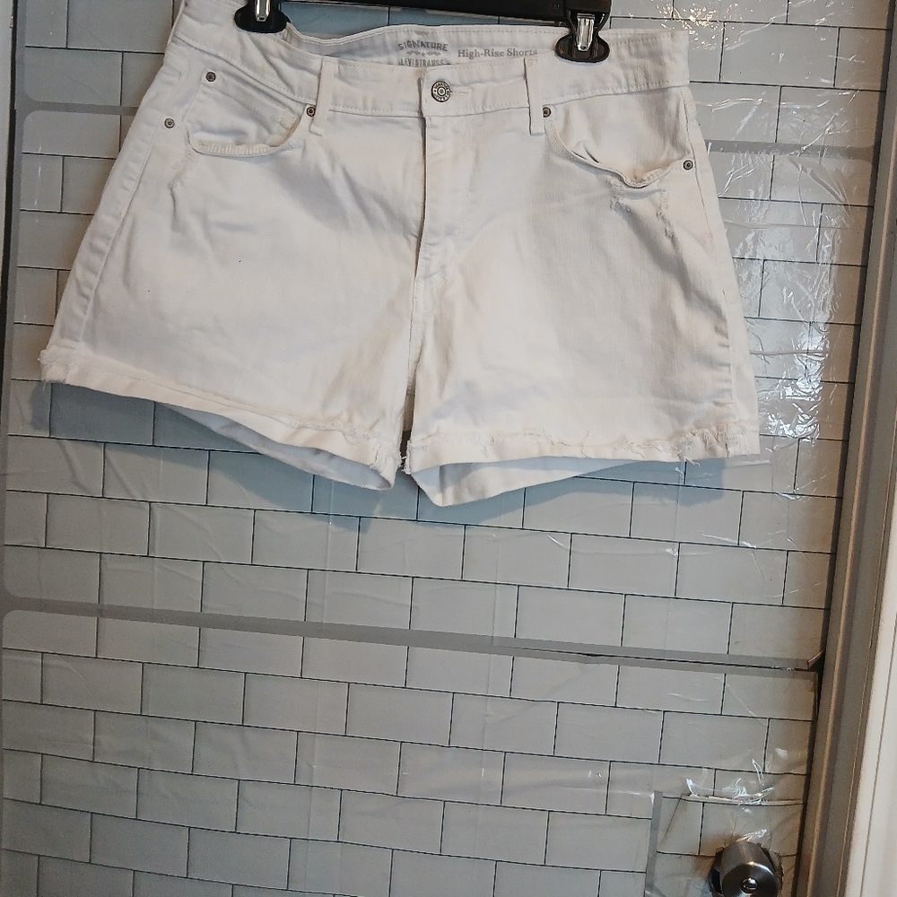 Leevi Straus High Rise White Denim Shorts Sz 16